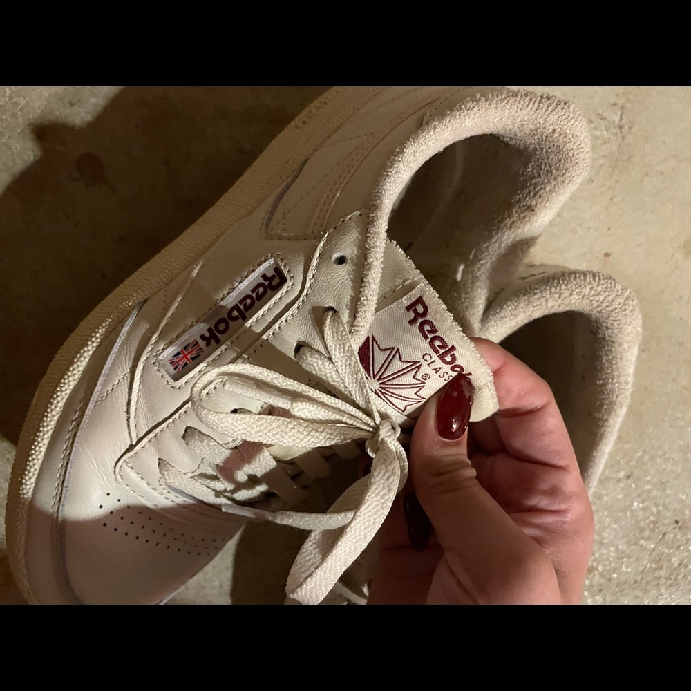Reebok’s - Picture 3 of 3